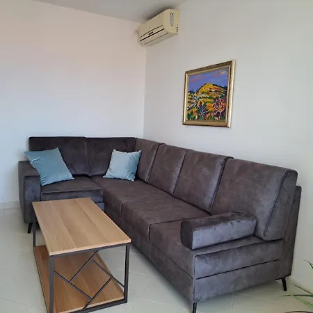 Appartement Stone Garden Supetar